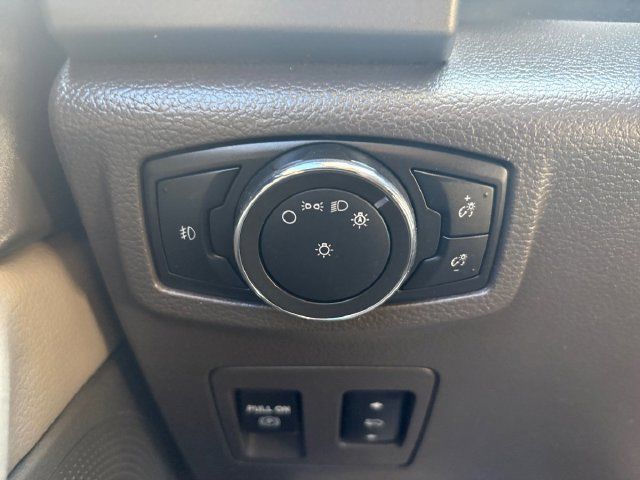 Used 2018 Ford Expedition XLT RWD image 10