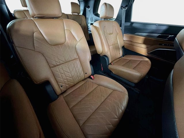 Certified 2025 Kia Telluride SX Prestige X-Line AWD/4WD image 28