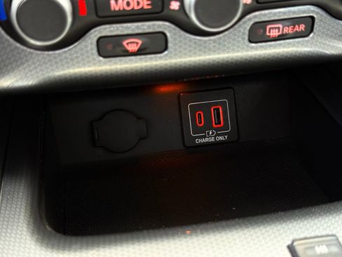 Used 2019 Nissan Pathfinder SL image 48