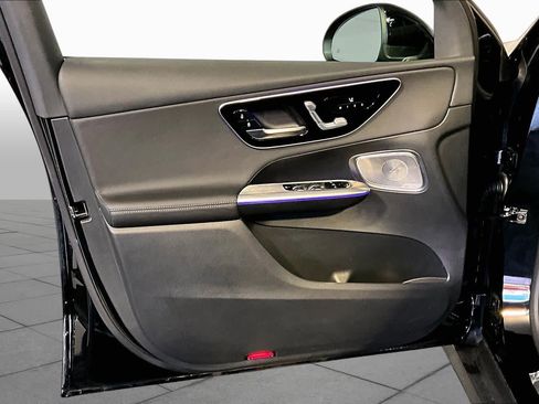 Certified 2026 Mercedes-Benz GLC 300 4MATIC image 22
