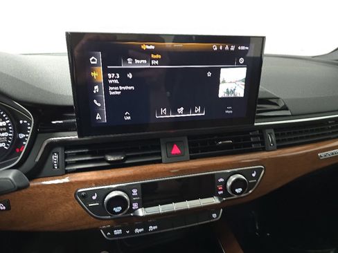 Used 2023 Audi A4 2.0T Premium AWD/4WD image 25