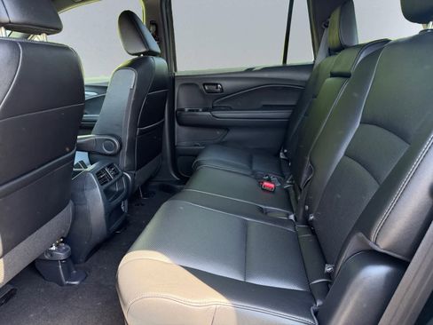Used 2023 Honda Passport EX-L image 18
