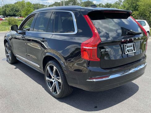 New 2025 Volvo XC90 B6 Plus w/ Protection Package image 5