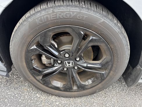 Used 2025 Honda Accord SE image 37