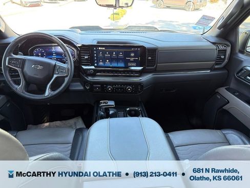 Used 2023 Chevrolet Silverado 1500 ZR2 w/ Technology Package AWD/4WD image 3