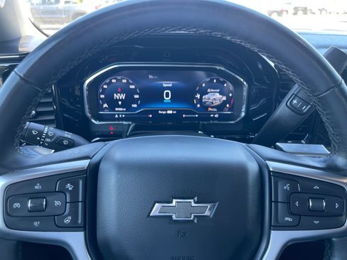Used 2024 Chevrolet Silverado 1500 RST w/ Redline Edition AWD/4WD image 12