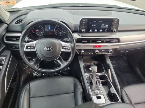 Used 2021 Kia Telluride LX image 7