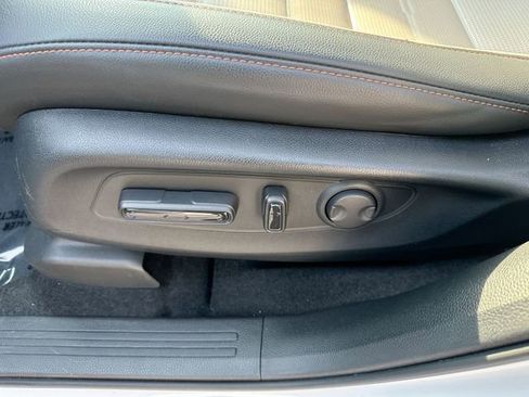 Used 2025 Honda CR-V Sport Touring image 16