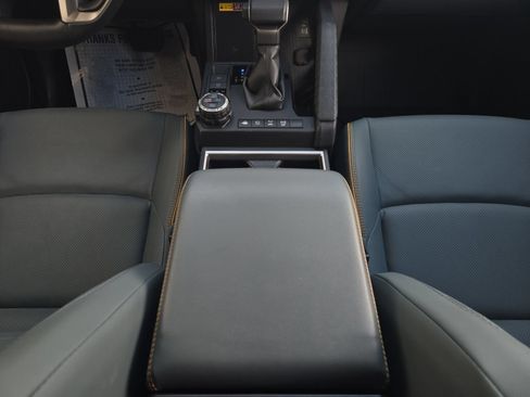 Used 2025 Toyota 4Runner Trailhunter AWD/4WD image 14