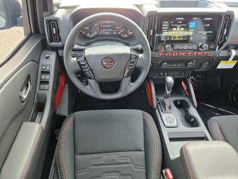 New 2026 Nissan Frontier PRO-4X w/ Tow Package AWD/4WD image 8