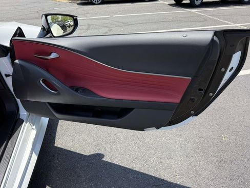 Used 2021 Lexus LC 500 Convertible w/ Touring Package RWD image 17