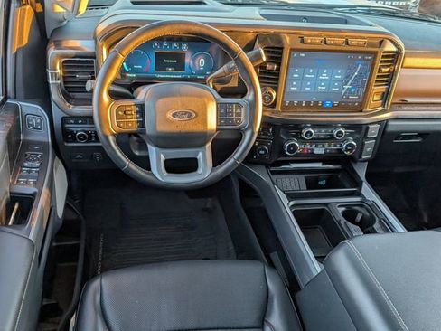 Used 2024 Ford F250 Lariat w/ Lariat Ultimate Package image 10