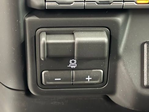 New 2026 Chevrolet Silverado 2500 Custom w/ Custom Value Package AWD/4WD image 30