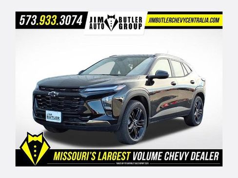 New 2026 Chevrolet Trax ACTIV w/ Sunroof Package image 1