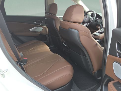 Used 2025 Acura RDX SH-AWD w/ Technology Package image 16