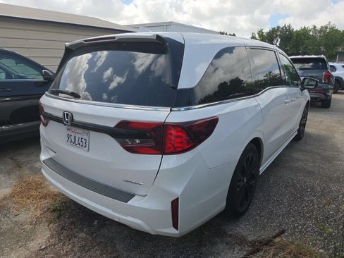 Used 2025 Honda Odyssey Sport-L image 9
