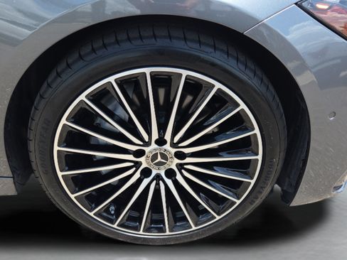 Used 2024 Mercedes-Benz C 300 Sedan image 29