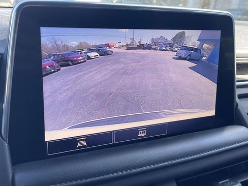 Used 2021 Chevrolet Tahoe Z71 AWD/4WD image 18