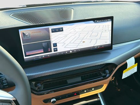 New 2026 BMW i4 eDrive40 w/ Parking Assistance Package RWD image 27