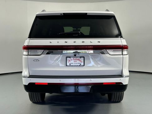 Used 2022 Lincoln Navigator L Black Label AWD/4WD image 6