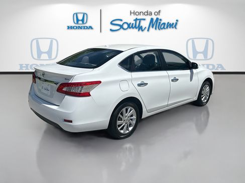 Used 2015 Nissan Sentra SV w/ Style Package FWD image 7