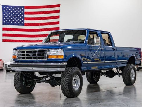 Used 1994 Ford F350 4x4 Crew Cab image 3