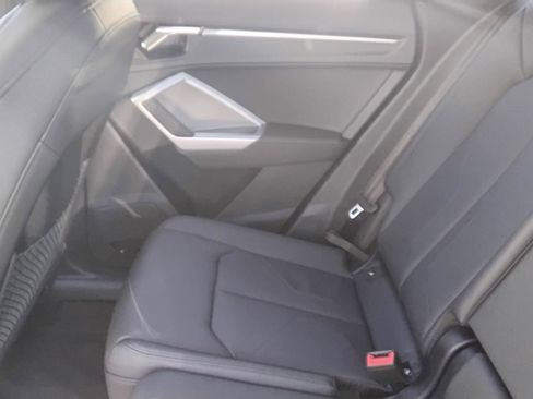 New 2025 Audi Q3 2.0T Premium image 18