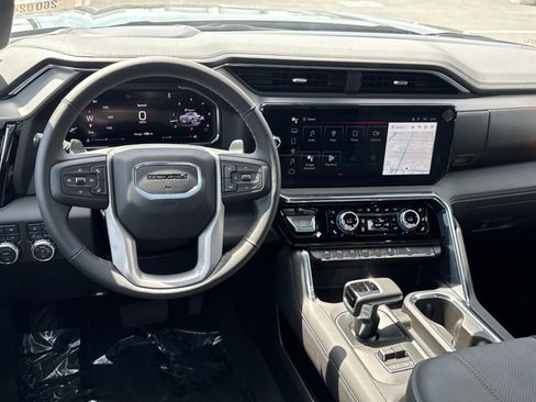 New 2026 GMC Sierra 1500 Denali w/ Denali Reserve Package image 9