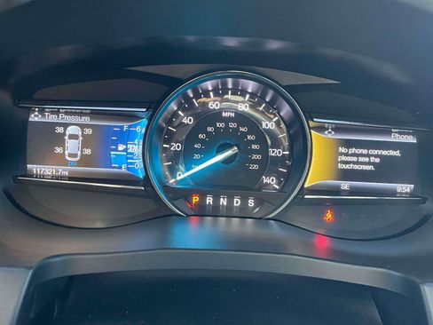 Used 2018 Ford Explorer Sport w/ Equipment Group 401A image 10