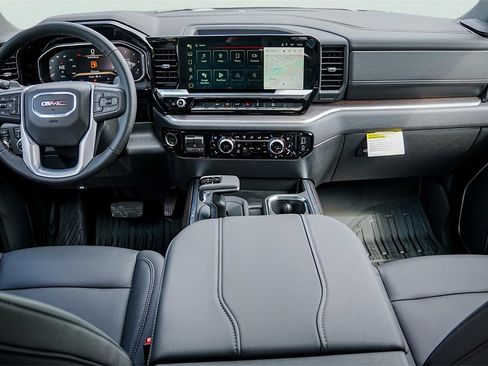 New 2026 GMC Sierra 1500 SLT image 22