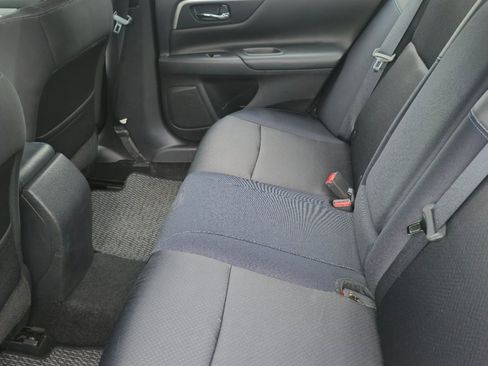 Used 2017 Nissan Altima 2.5 SR FWD image 10