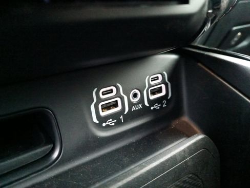 Certified 2023 RAM 1500 Limited image 19