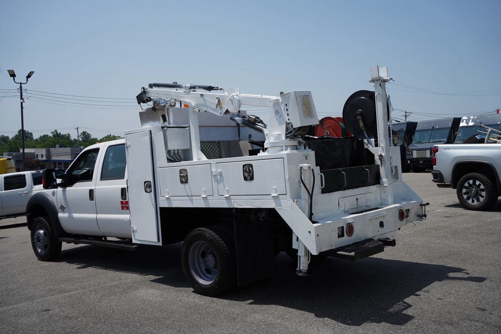 Used 2015 Ford F550 4x4 Crew Cab Super Duty image 1