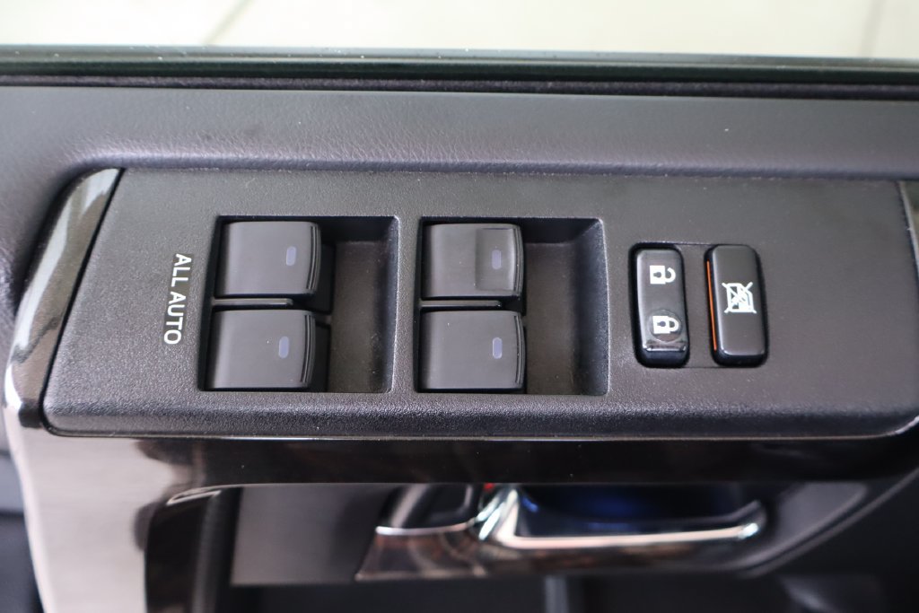 Used 2021 Toyota 4Runner Nightshade AWD/4WD image 13
