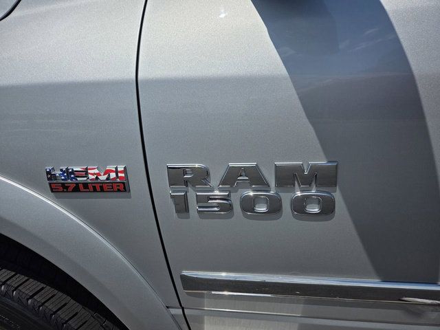 Used 2017 RAM 1500 Laramie w/ Convenience Group AWD/4WD image 44
