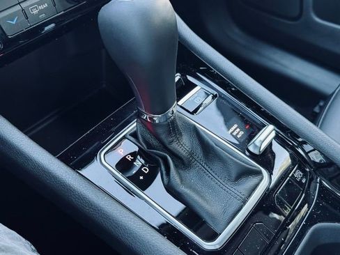 New 2026 Jeep Compass Limited image 28