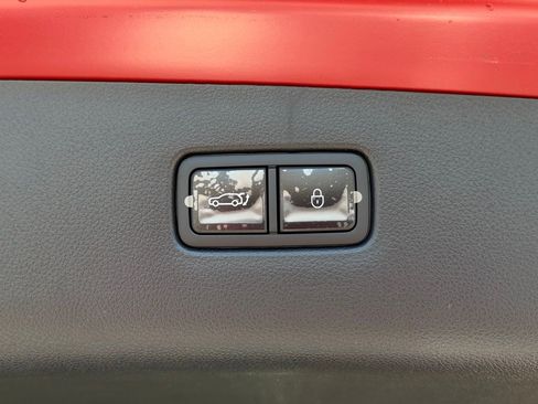 New 2026 Genesis GV70 2.5T Advanced AWD/4WD image 17