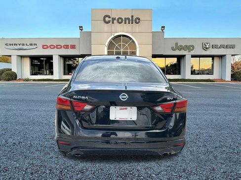 Used 2019 Nissan Altima 2.5 SV FWD image 5