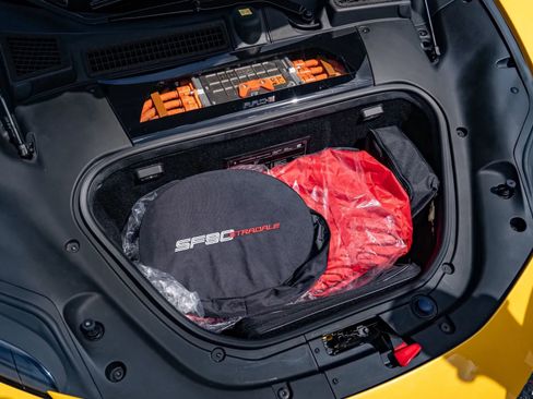 Used 2022 Ferrari SF90 Stradale image 15