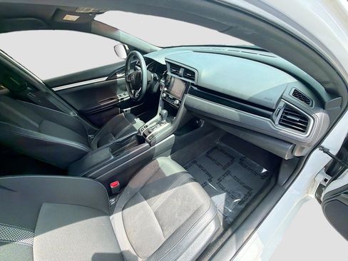 Used 2019 Honda Civic Sport image 31