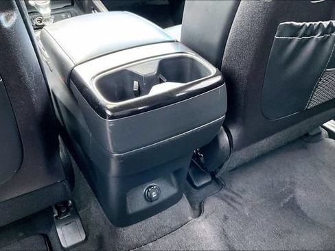 Used 2025 Kia Telluride S AWD/4WD image 10