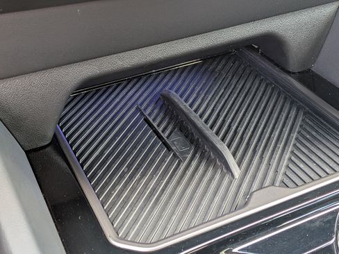 Used 2026 BMW 530i xDrive image 30