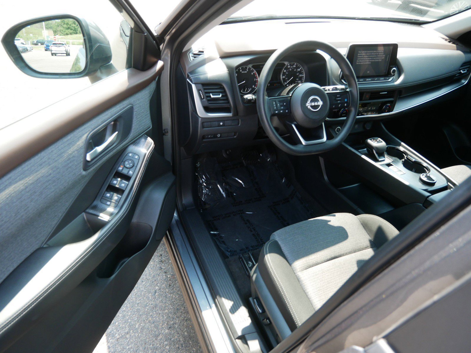 Certified 2023 Nissan Rogue SV AWD/4WD image 10