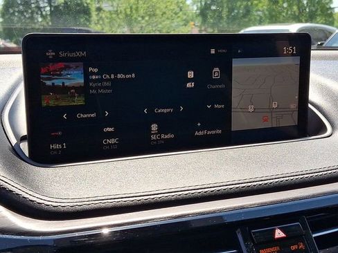 Used 2023 Acura MDX SH-AWD w/ Advance Package image 19