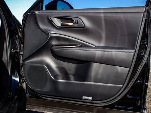 Used 2024 Toyota Crown XLE image 13