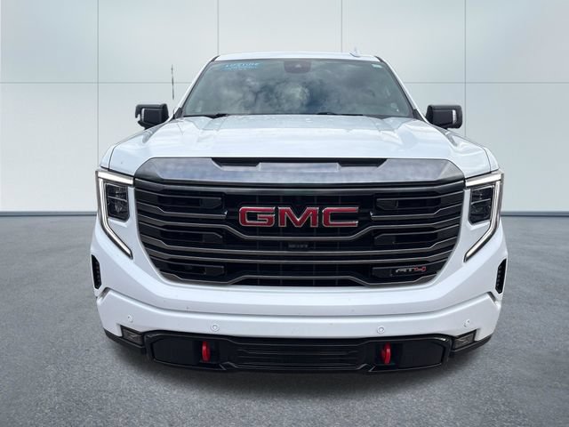 Used 2024 GMC Sierra 1500 AT4 w/ AT4 Preferred Package AWD/4WD image 6