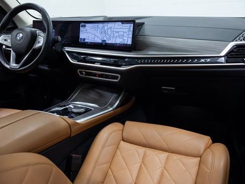 Certified 2023 BMW X7 xDrive40i w/ Premium Package image 25