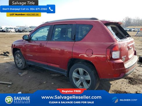 Used 2016 Jeep Compass Latitude image 3