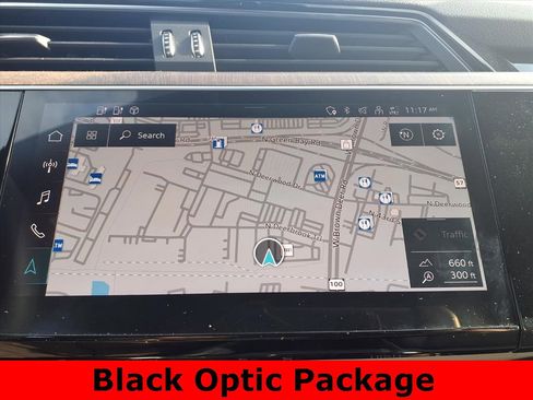 Used 2024 Audi Q8 e-tron Premium Plus w/ Premium Plus Package image 24