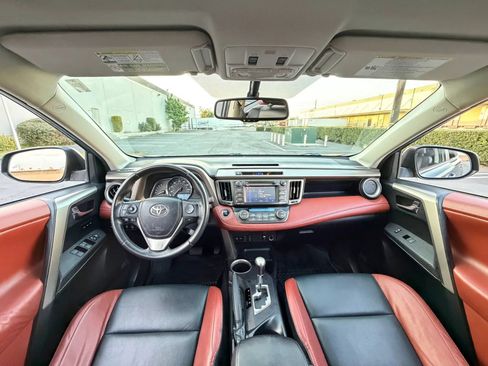 Used 2013 Toyota RAV4 Limited FWD image 15